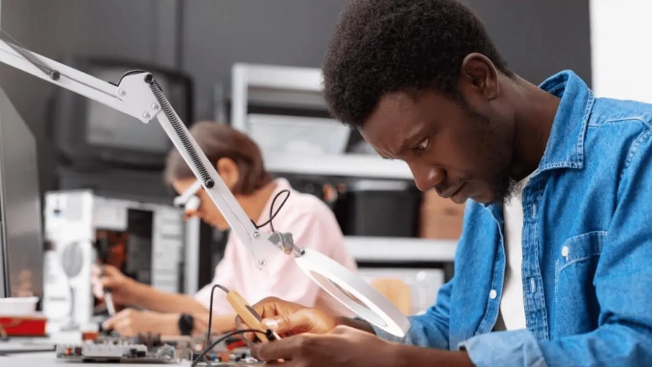 How to Spot Fake Learnerships